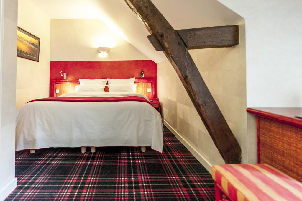 Au Relais Du Gue De Selle Hotel Mézangers Kültér fotó